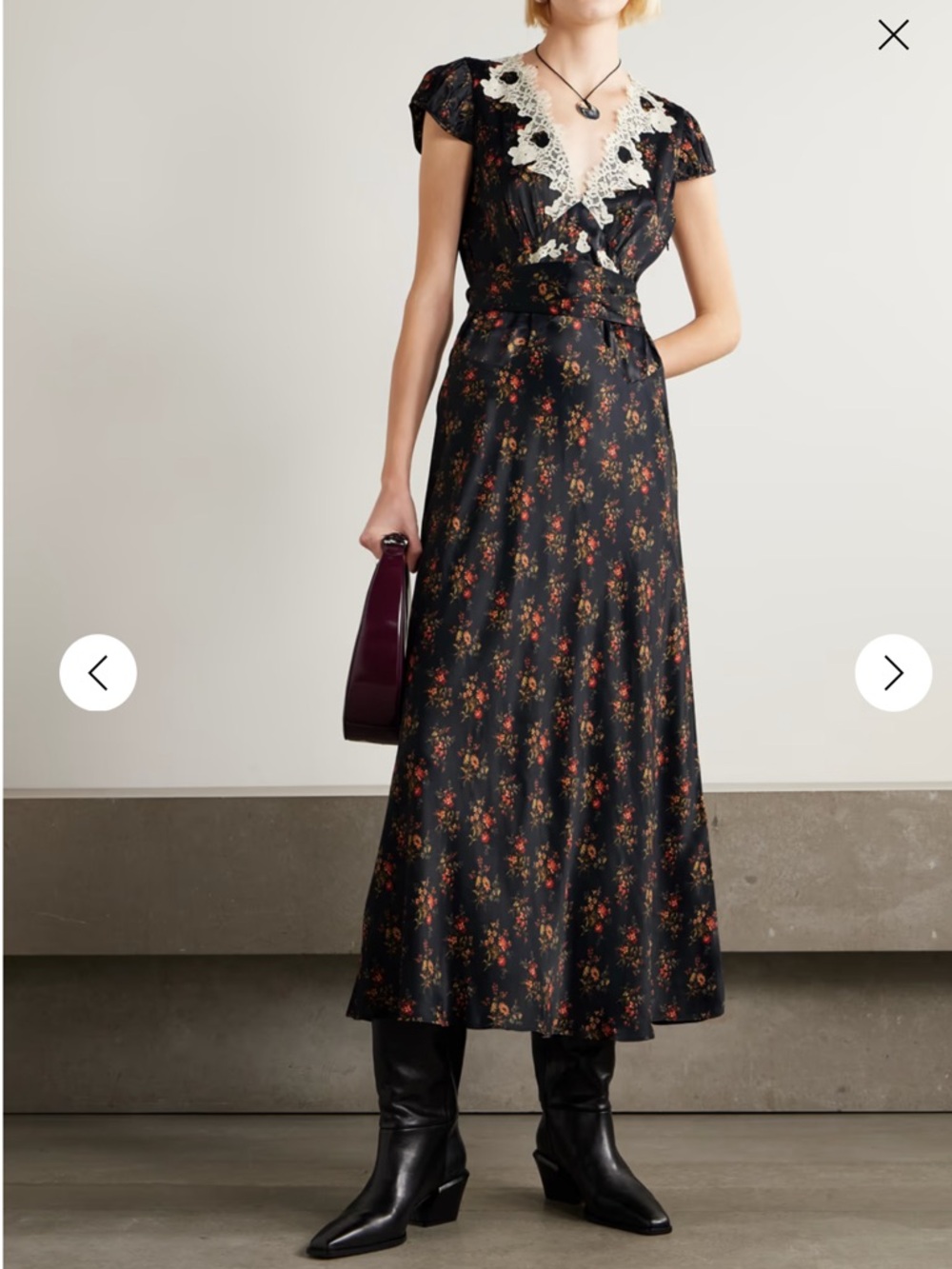 Doen Coraline Floral Midi dress
Size L